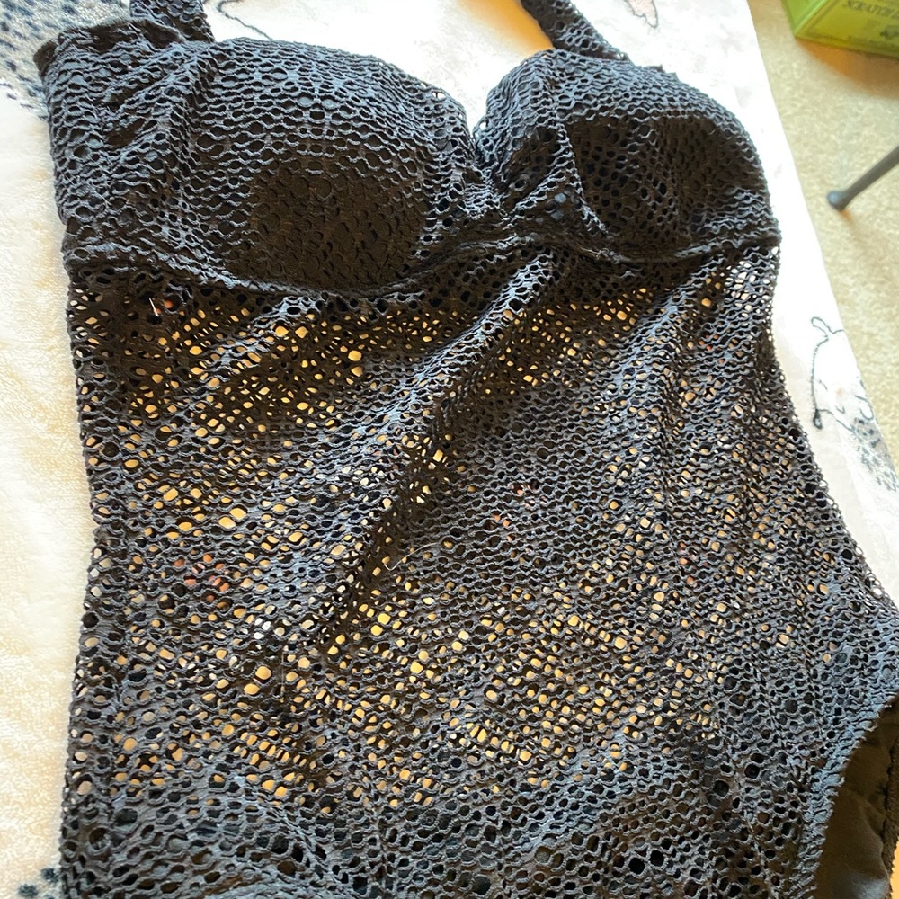 Black crochet center one-piece swimsuit